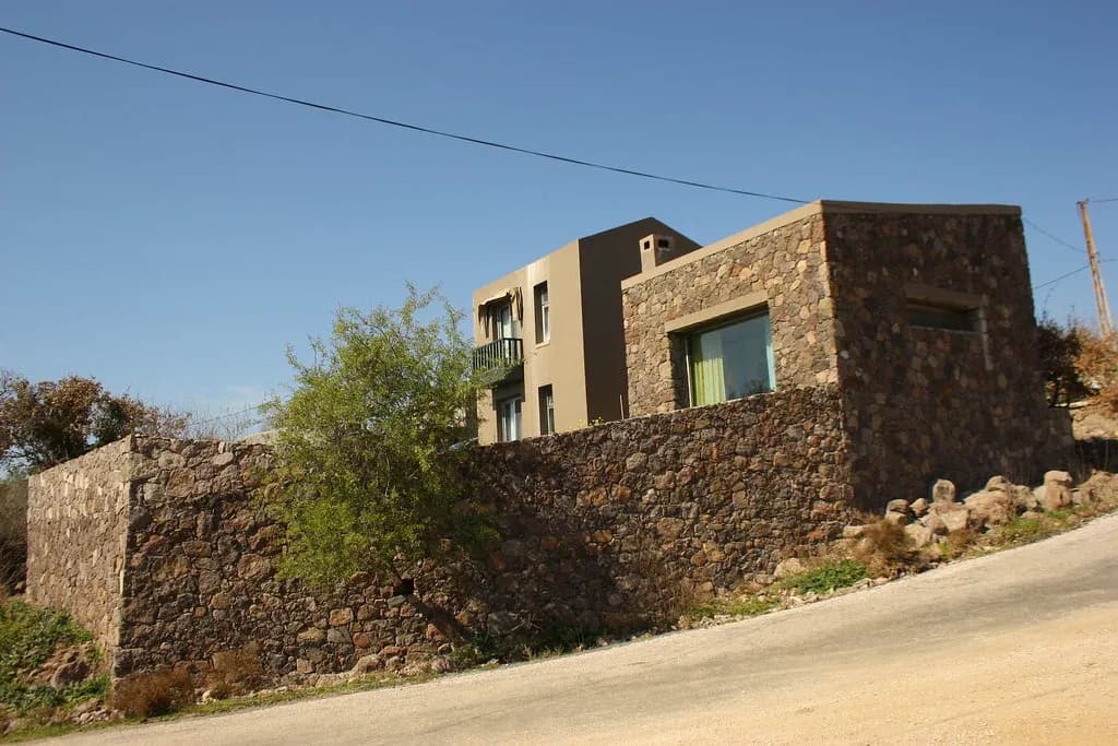 Özay Ersen Evi - Kapak Görseli